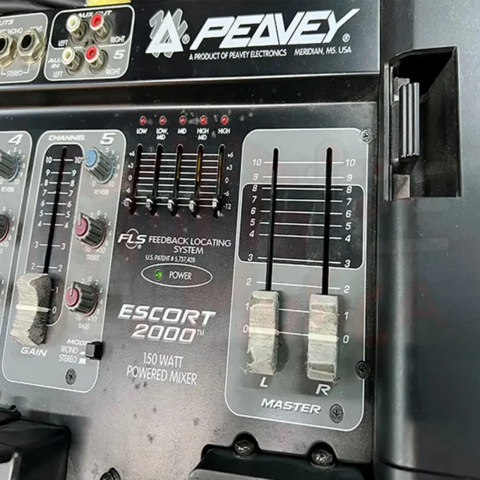 Sistema Audio Portatile Peavey Escort 2000 usato